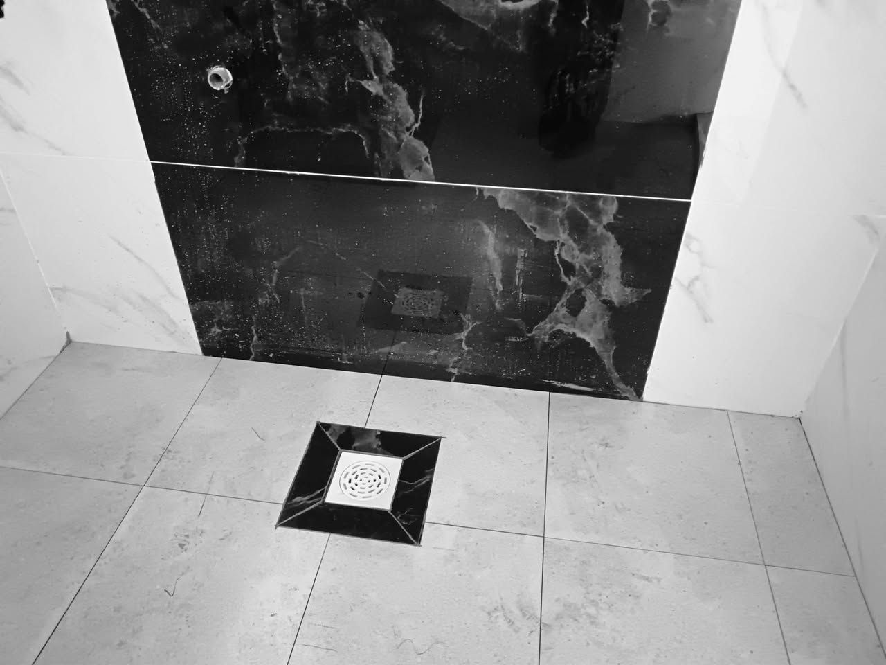 التزام ودقه في العمل مبيت موقع العمل ***********
