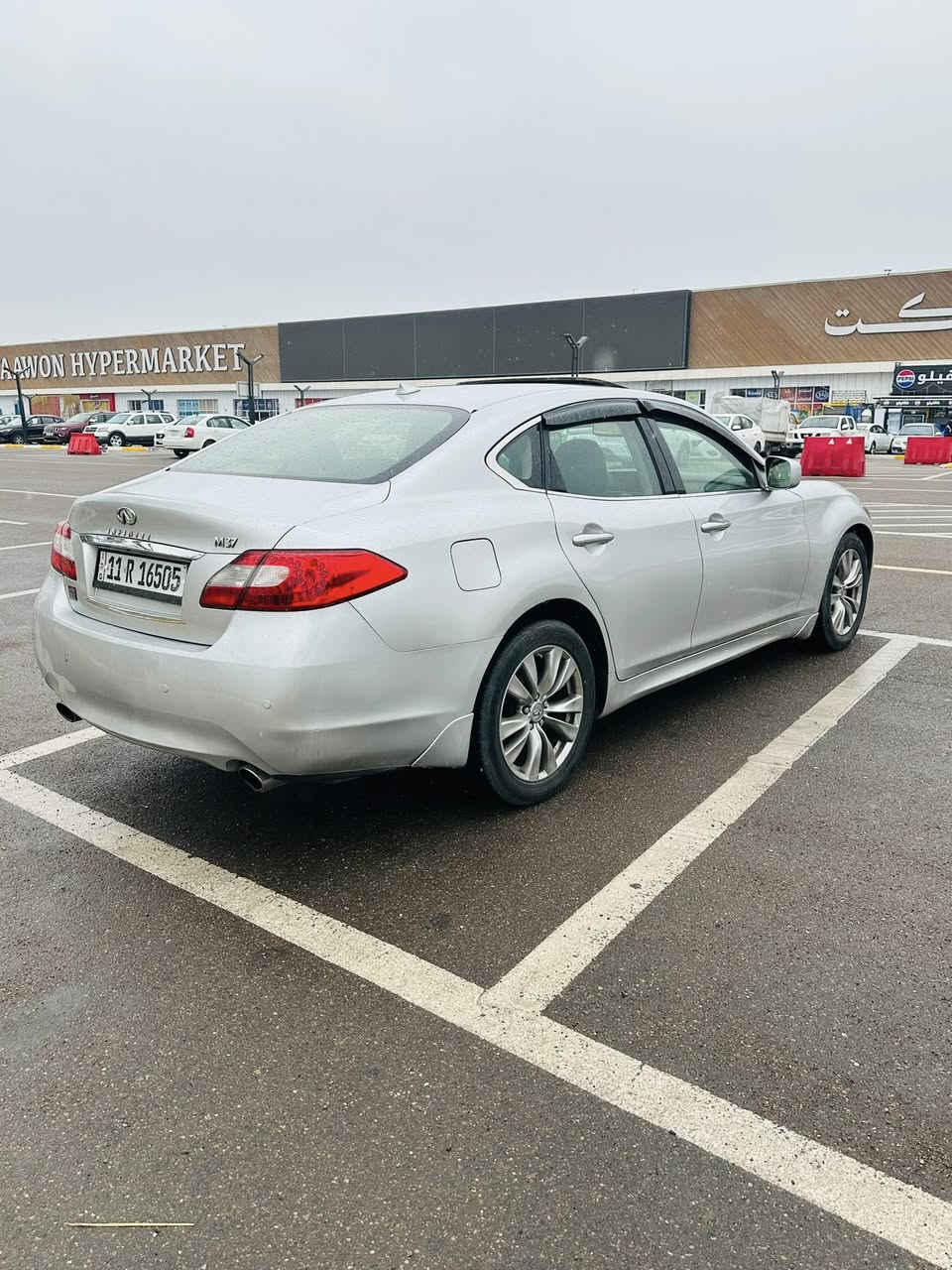 انفنتي M37 موديل 2013
السيارة معروفة بمواصفات ومناقصها شيء كلشي يشتغل بيها
( السعر  125 ) وبيها مجال ( *********** )
بيها ٣ قطع صبغ بيبان اثنين و جاملغ خلفي 
مكينة وكير خير من الله 
الراديتر ٣ سراوات هيمي
تبريد والتدفئة ذاك الصيف سويتها
غرفة جديدة سويتها قبل شهرين
لأيت زنون 
كشن ميموري خزن
السيارة فتحة 
الكير ٣ وضعيات للقيادة 
كشنات تحكم كهربائي وتدفئة تبريد
استيرن تدفئة 
شاشة لمس 
الحجرات موجودة
