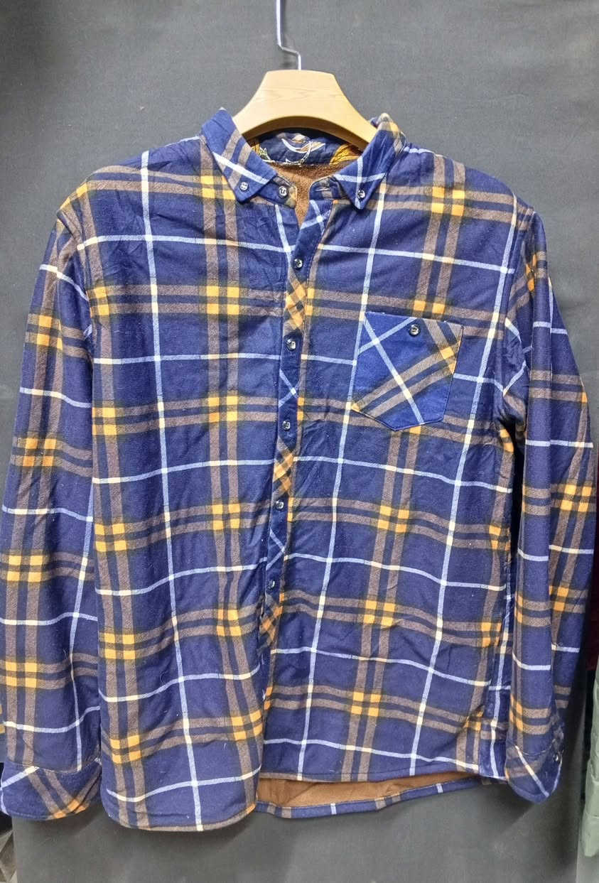 كسر وجبه جديده من القمصان 
عنوان المحل  قضاء الفجر  شارع الصيدليات 
مقابيل مدرسة البهجة  مجاور بيت سيد يعرب
سعر القطعه  3  الف دينار
***********
