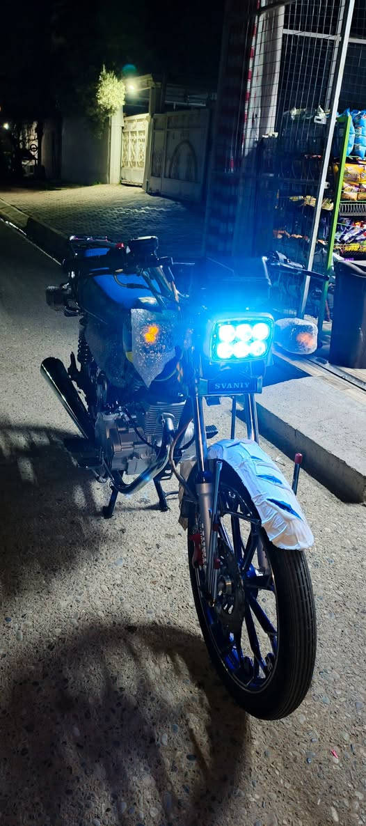 دراجه خمس كير للبيع اي عيب ما بي بصمه تشتغل ريموتا تشتغل والسعر 600 وبي مجال موديل24 ورقم الهاتف ***********
