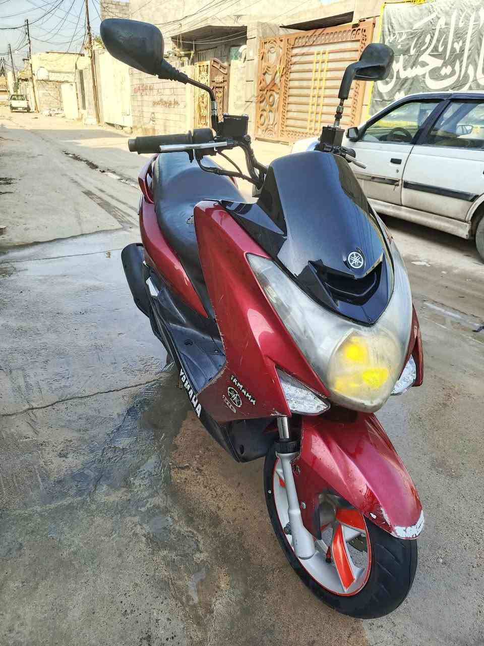 السلام عليكم ماجسته اس دراجه كامله صافيه 
نقص تريشه يسره وبيها صوت فيلس مستعجل كلش ع بيعتها 
السعر 750 وبيها مجال 
***********
