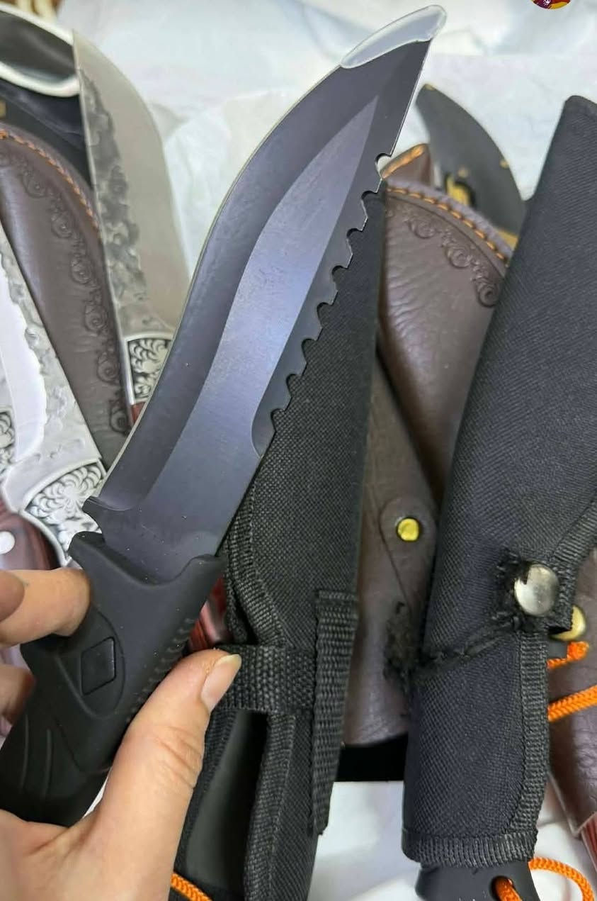 سكاكين قبضه خشبيه ثقيله
طرق يدوي القطعه ب10


**إذا كنت صاحب هذا الإعلان وتريد حذفه لأي سبب، رجاءا أرسل رسالة إلى الدعم الفني**