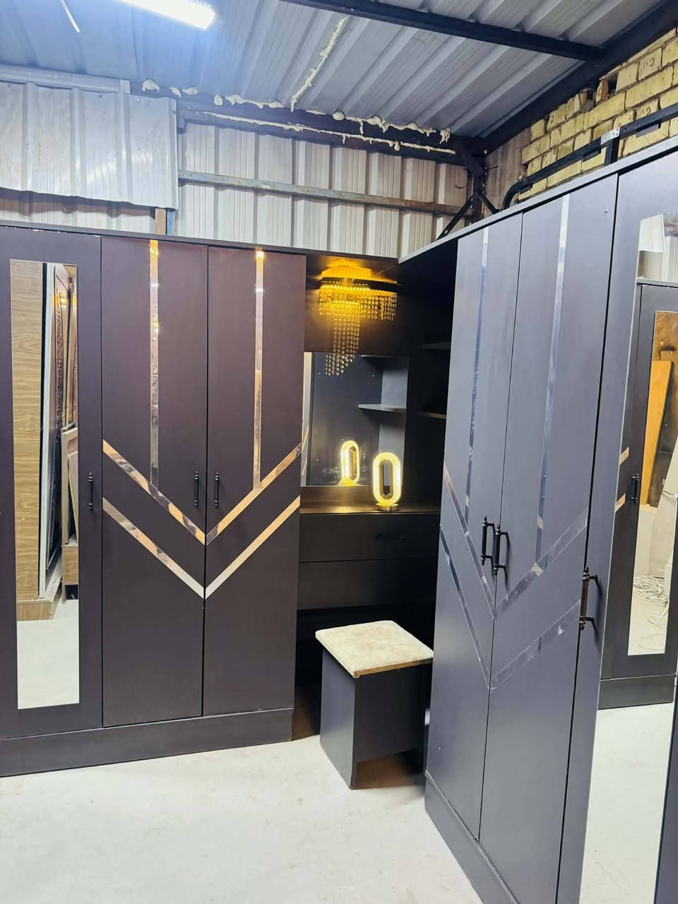 غرفه للبيع فول نظافه ٥٥٠.
النقل والشد مجاني بغداد

عندك غرفه للبيع ارسلي خاص اشتري منك


**إذا كنت صاحب هذا الإعلان وتريد حذفه لأي سبب، رجاءا أرسل رسالة إلى الدعم الفني**