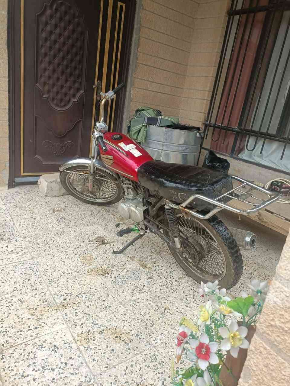 ماطور ايراني ما اعرف شنو المكنية  دراجة سعرو ٢٥٠ وبي مجال لل شراي


**إذا كنت صاحب هذا الإعلان وتريد حذفه لأي سبب، رجاءا أرسل رسالة إلى الدعم الفني**