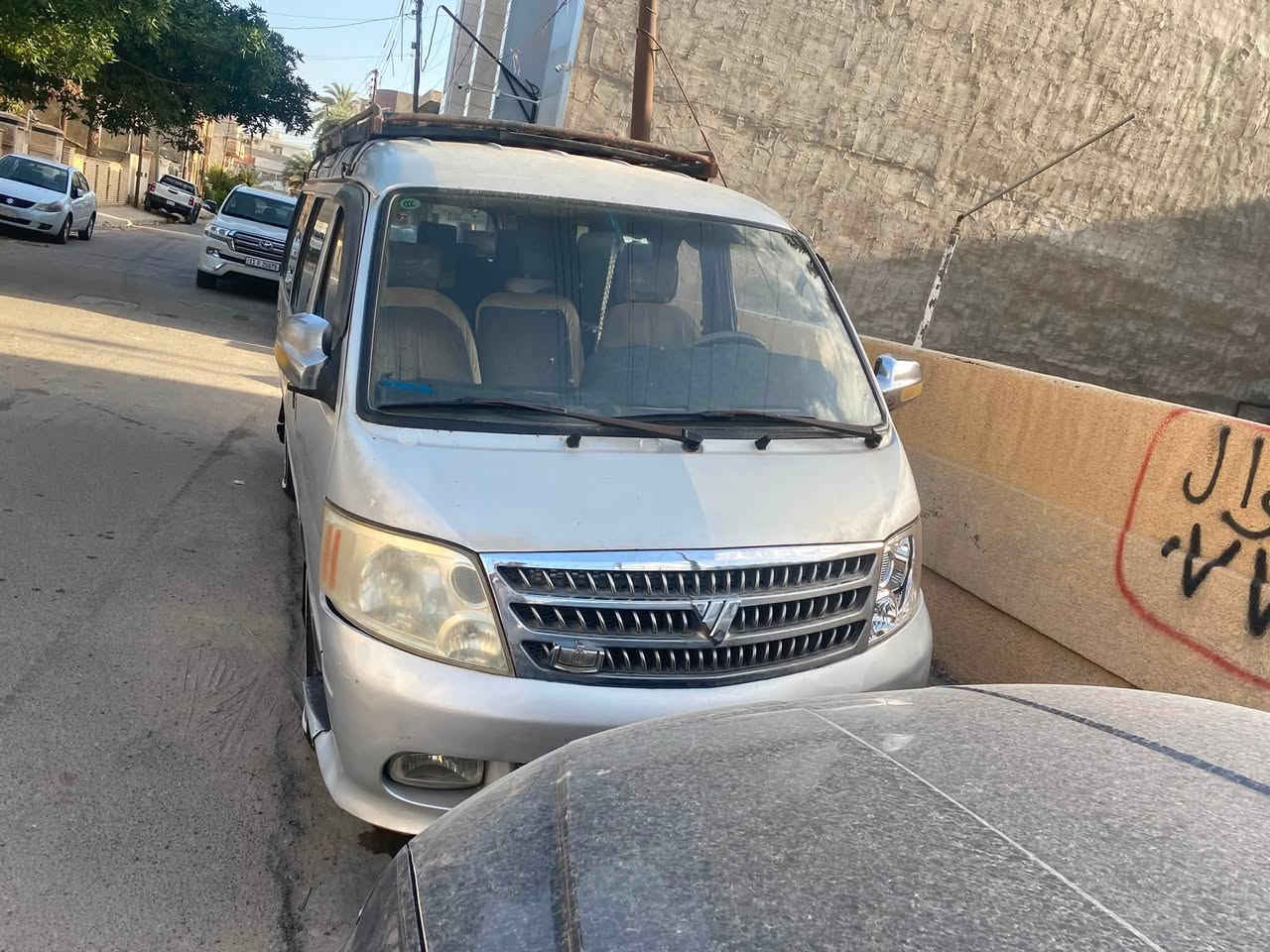 فوتون لبيع موديل عشره سياره نضيفه كلش وبابيه اي نقص والا اي صبغ وكير ومكينه جدد رقم بغداد بسمي تعويل بي وكت ***********
