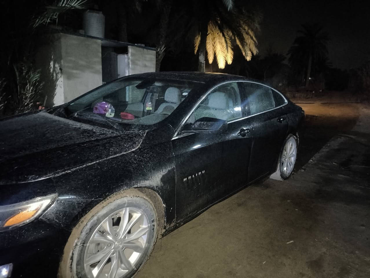 السعر 70 بيع مستعجال عندي مريض بسم الله الرحمن الرحيم
شفروليه ماليبو – موديل 2023
المواصفات: LT1
فول بصمه فتحه
🔹 بصمة وتشغيل زر
🔹 مقاعد كهرباء
🔹 كاميرا
🔹 فول أوتوماتيك
🔹 رادار أمامي
🔹 رادار مغادرة المسار (Lane Assist)
🔹 تبريد في الشاشة
🔹 فرامل كهربائية
🔹 شاشة عدادات رادار
🔹 مواصفات أخرى كثيرة

🚗 الممشى: 31,000 كم
🎨 الحالة: بدون صبغ، بدون قطع مبدلة
🔧 كلين
🛡 الرادارات، أنظمة السلامة، وكل شيء شغال 100%
📘 الكتالوج ومفتاح الشركة الأصلي موجودان
❄️ الراديتر وكل القطع الأصلية
🔩 كبس أمامي وخلفي
مکان بغداد 
***********
