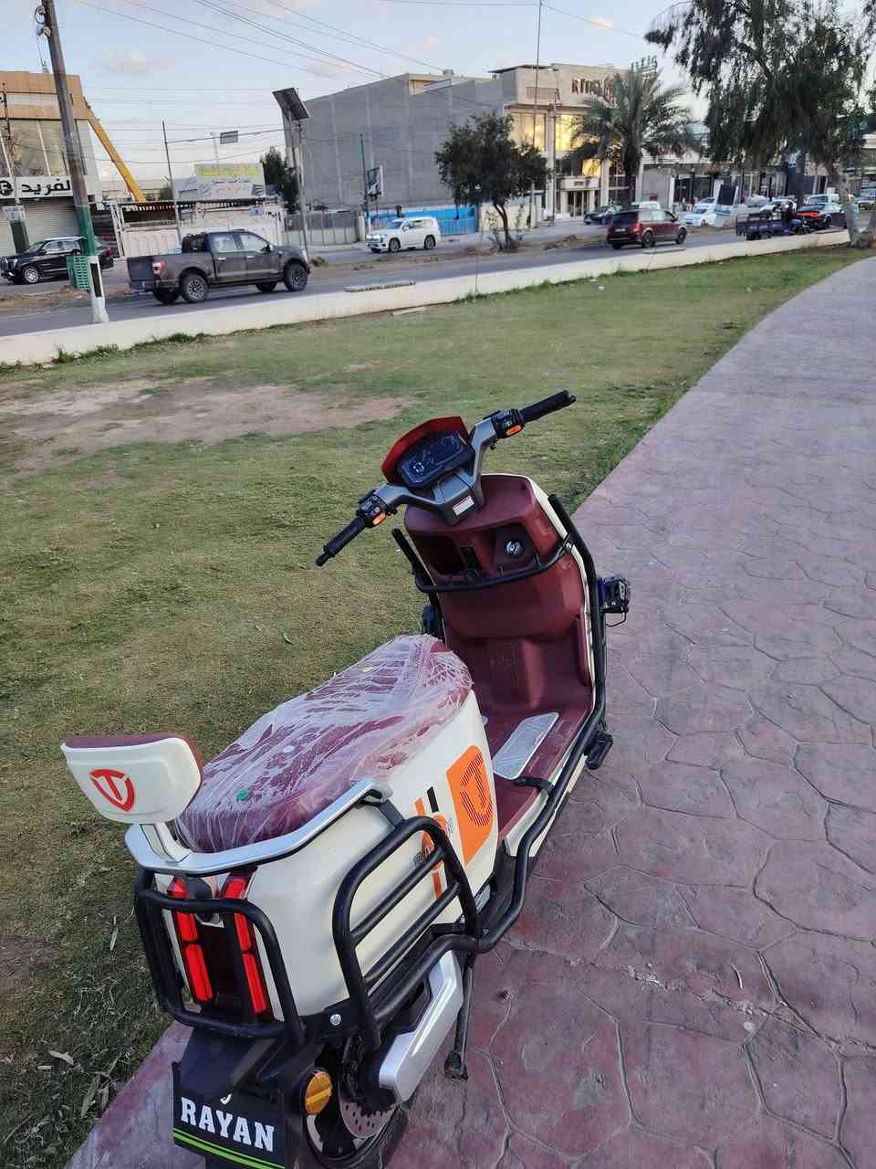 للبيع.. للبيع
دراجة ريان وحش الكون vip زيرو للبيع
مدرع من كل الاتجاهات 
6 باتري 38 امير الإصدار
ملف 2000
تمشيك 90 كيلو بالشحنه
سرعته 80 حقيقي
نطام شحن تلقائي
نظام p
نظام R
نظام abs
نطام حماية
نظام بصمه
قاطع دورة
تربط على موبايل
تحتوي على شاحنه موبايل
الدراجه كامله شخط مابيه
العنوان بغداد شارع فلسطين
للاستفسار ***********
