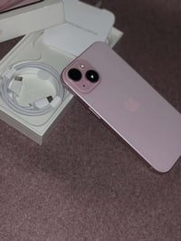 ايفون ١٥ • ١٢٨ • بطارية ٩٨