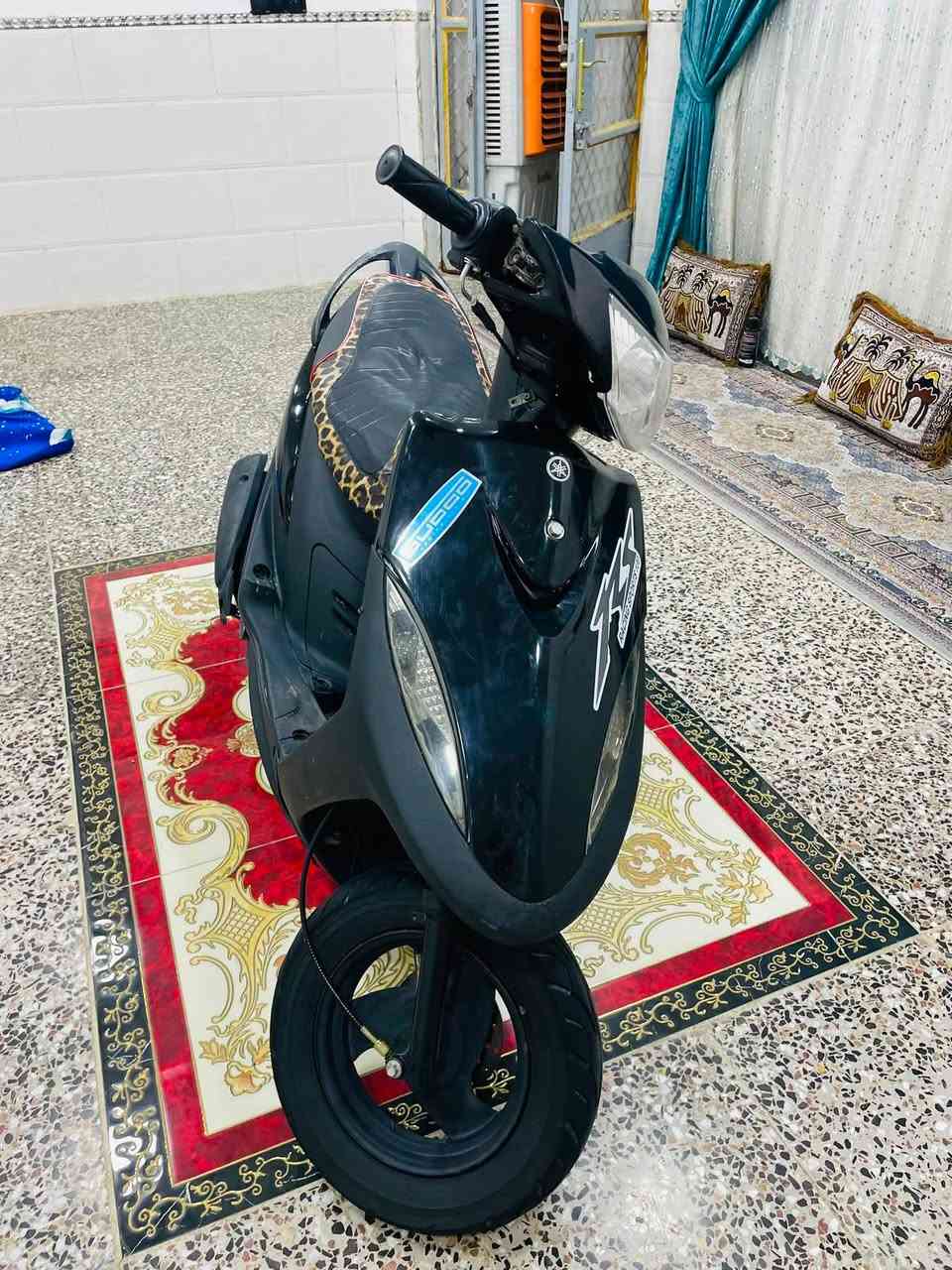 السلام عليكم شباب دراجه للبيع ماكس عدله مكينه بلاد الدراجه تعمير الكفرات ختم واحد تاي وان عوزه نواقص قليله بس لقبق مال كلجات وبك لايت وقبق مال باتري واشاير يعني ولله الدراجه مال بيت من الشغل للبيت نواقص قليله السعر خاص واني مكلف بل نشر مكاني بغداد مدينه الصدر هاذ الرقم ***********
