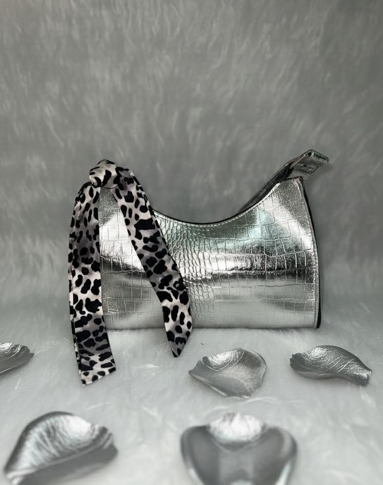 حقائب
موديل روغان
كوالتي عالي✅
تركي درجة اولى
متوفر 3 الوان 3🎨
القطعة 15 الف
القطعتين 25 الف
التوصيل مجاني


**إذا كنت صاحب هذا الإعلان وتريد حذفه لأي سبب، رجاءا أرسل رسالة إلى الدعم الفني**