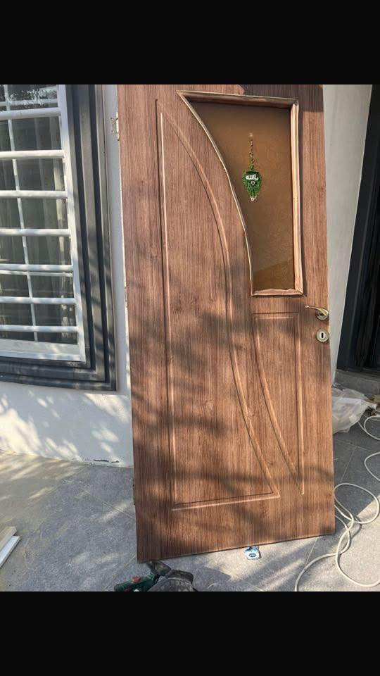 چوار ده رگايه 90 پانە ٢ متر دریژە هه مو شتي له گه له لؤك بي عيبه شوین سليماني  یە کی ٤٠ هە زار


**إذا كنت صاحب هذا الإعلان وتريد حذفه لأي سبب، رجاءا أرسل رسالة إلى الدعم الفني**