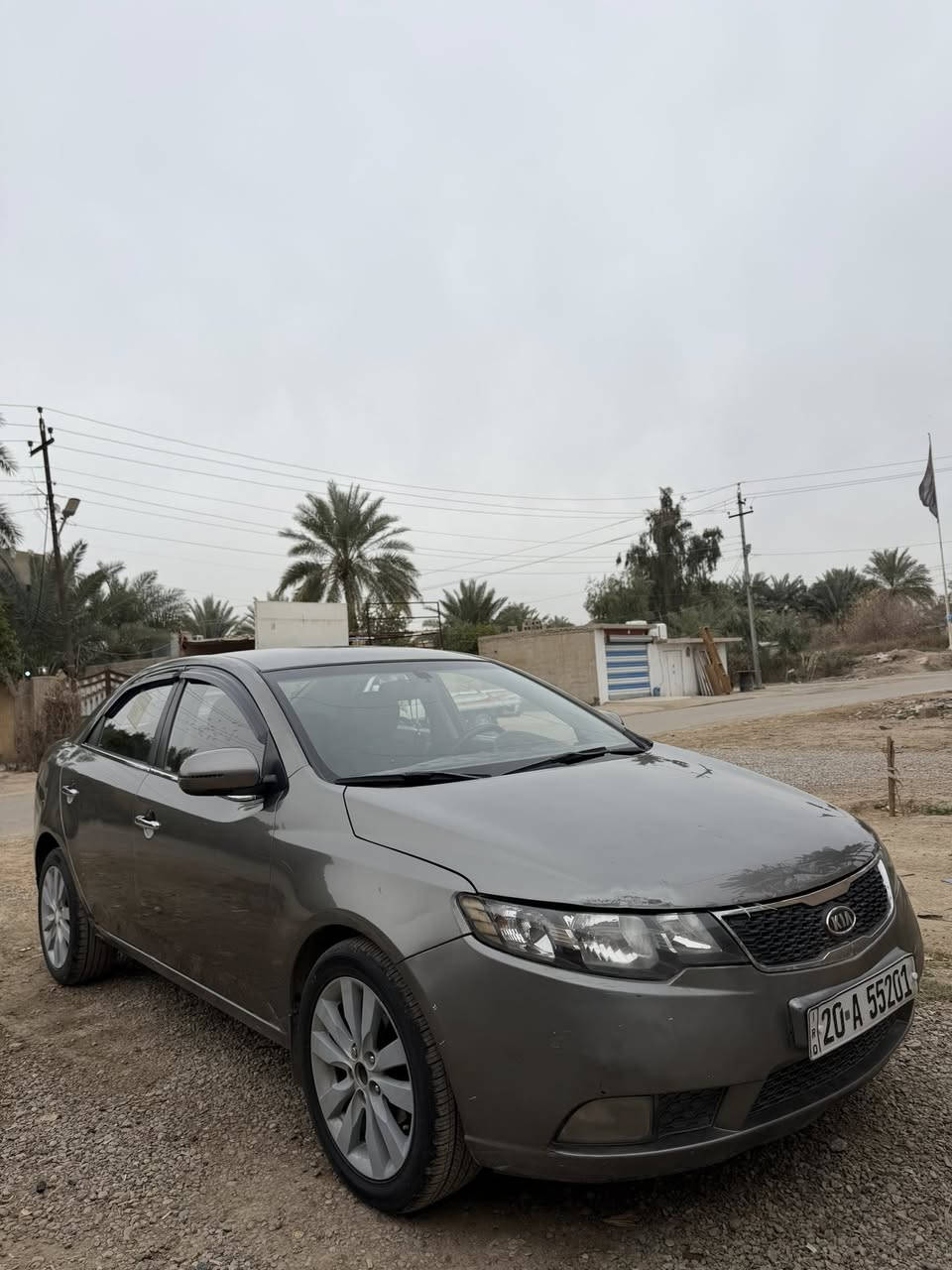 السلام عليكم
فورتي 2013 
مكينة 1600 
رقم ديالى الدولي 
بصمة داخل جلد 
بدون حادث 
بيها جاملغين الخلفيات صبغ 
والبوب الخلفية صبغ 
اثر جراد بدون ضربة 
السعر / 89 وبيها مجال بسيط 
مكاني / ديالى جديدة الشط 
للاستفسار/ ‭0770 684 6082‬
