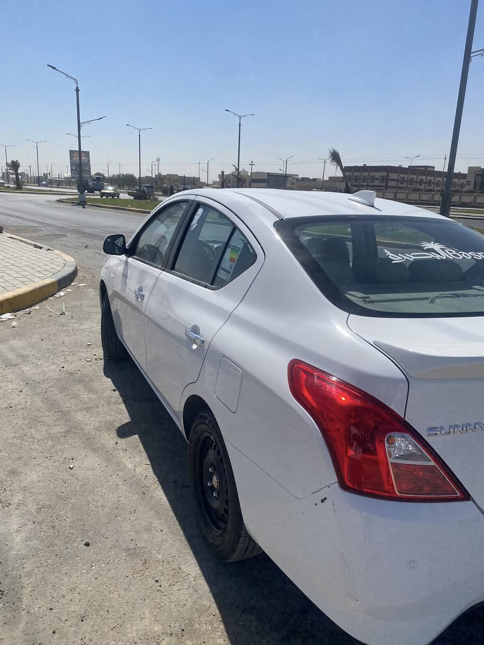 السلام عليكم نيسان سني هندي مديل2025 كفاله ماعده طخه صغيره بل صندوك الدواخل مدوشمه ارضيه وكشنات العنوان البصره المطيحه السعر 136 وبيها مجال قليل للشراي للتصال ***********
