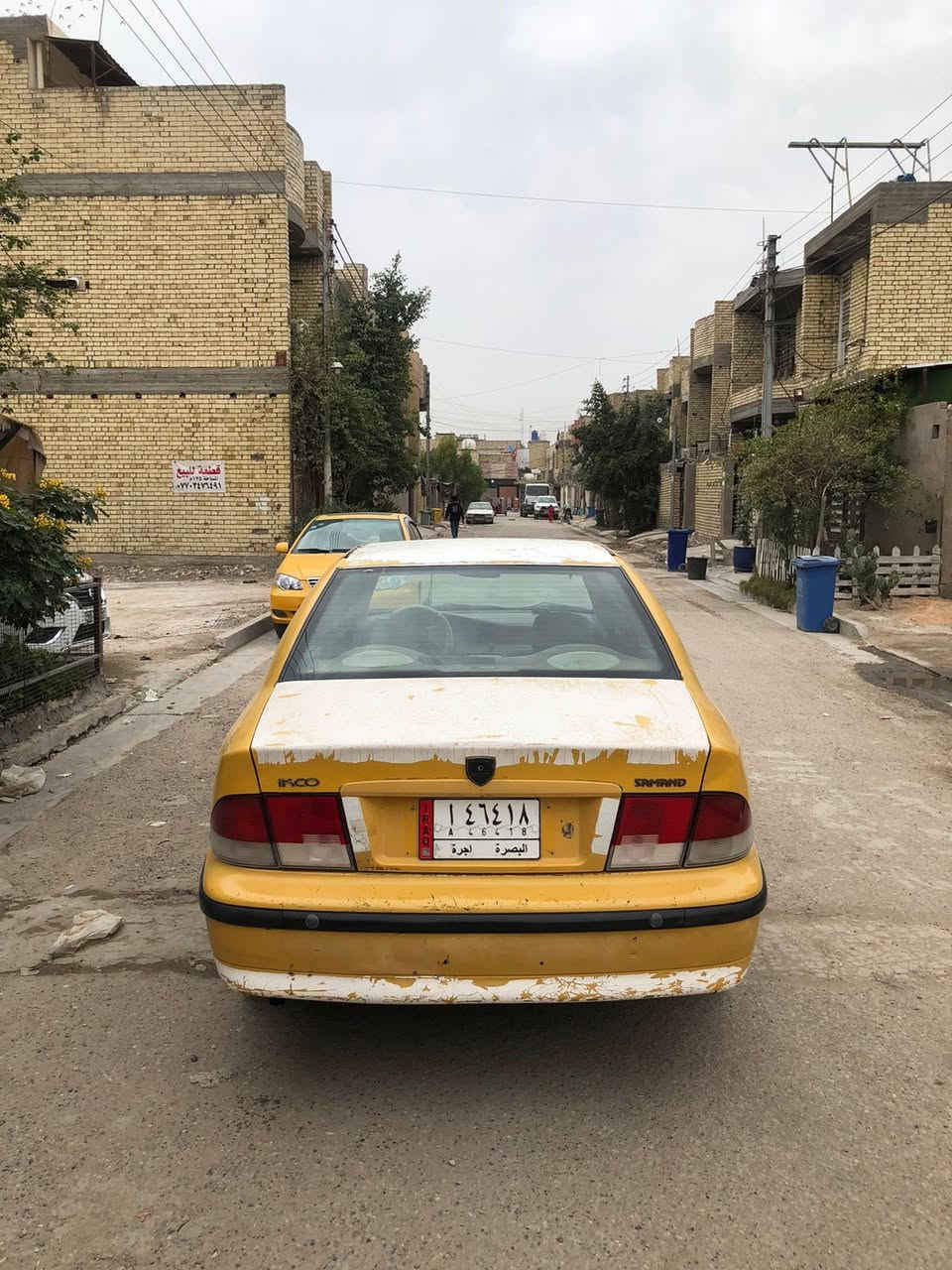 سلام عليكم سمند مديل 12 نضيفه مابيه ضربة  ولا صبغ قم بصره بسمي سنويه صار شهرين صاقطه ومصفره هيه وغرمات سعره ٢٦  مكاني بغداد العبيدي بشرط تحويل  مكينه وكير مكفولات وصدر وتايرات نضيفات ***********
