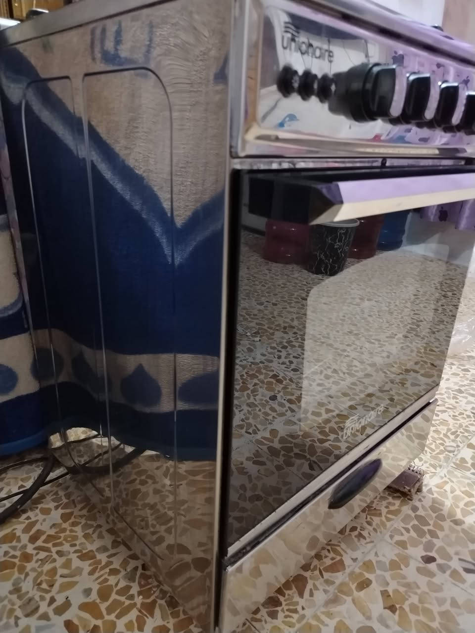 طباخ للبيع اخو الجديد ستعمال قليل جداً سعره 140 مكاني الشعب الجمعيات


**إذا كنت صاحب هذا الإعلان وتريد حذفه لأي سبب، رجاءا أرسل رسالة إلى الدعم الفني**