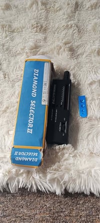 جهاز فحص • مجوهرات • الكترونيات