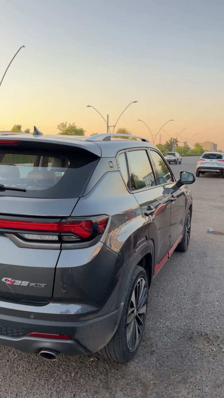 شانجان cs 35 بلس 2024
فول مواصفات 
ضمان شركة
كلشي بيها بشرط 
السياره شركة البخيت 
ضمان كير ومحرك 
فتحتة سقف بانورامه 
شرط الجلد مال كشنات اذا مو نضافة زيرو لتاخذها 
بيها بس بارد باب السكن 
بدون ايرباك
سياره تخبل وشرط كله بانزين عادي لان مكينتها كلش زينه وتخبل
السعر 128 
وغراماتها نازله من السعر يعني تاخذ صافي وشرط التحويل 
***********
***********
