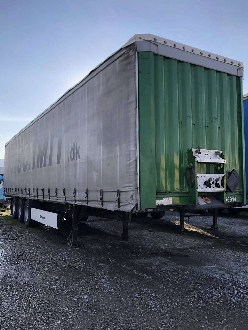 بؤ فرؤشتن  عربانه كرون  جادر مسرحي بريك دسك جبير  دخول جديد منفيس سليمانيه
***********
