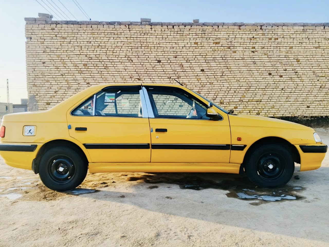 بيجو 2013 سياره جاهزه
مكينه فرنسي كارتون 
حداديه جديده
تواير كارتون 
كهربائيات كلها شغاله 
منظومة غاز
 السياره بأسمي مداور ثاني يوم رقم  انكليزي مشروع وطني الهزة بعدها ماساقطة مصفره هيئه وغرامات 
( السعر 38  )  *********** 
مكاني ناصريه /الغراف
