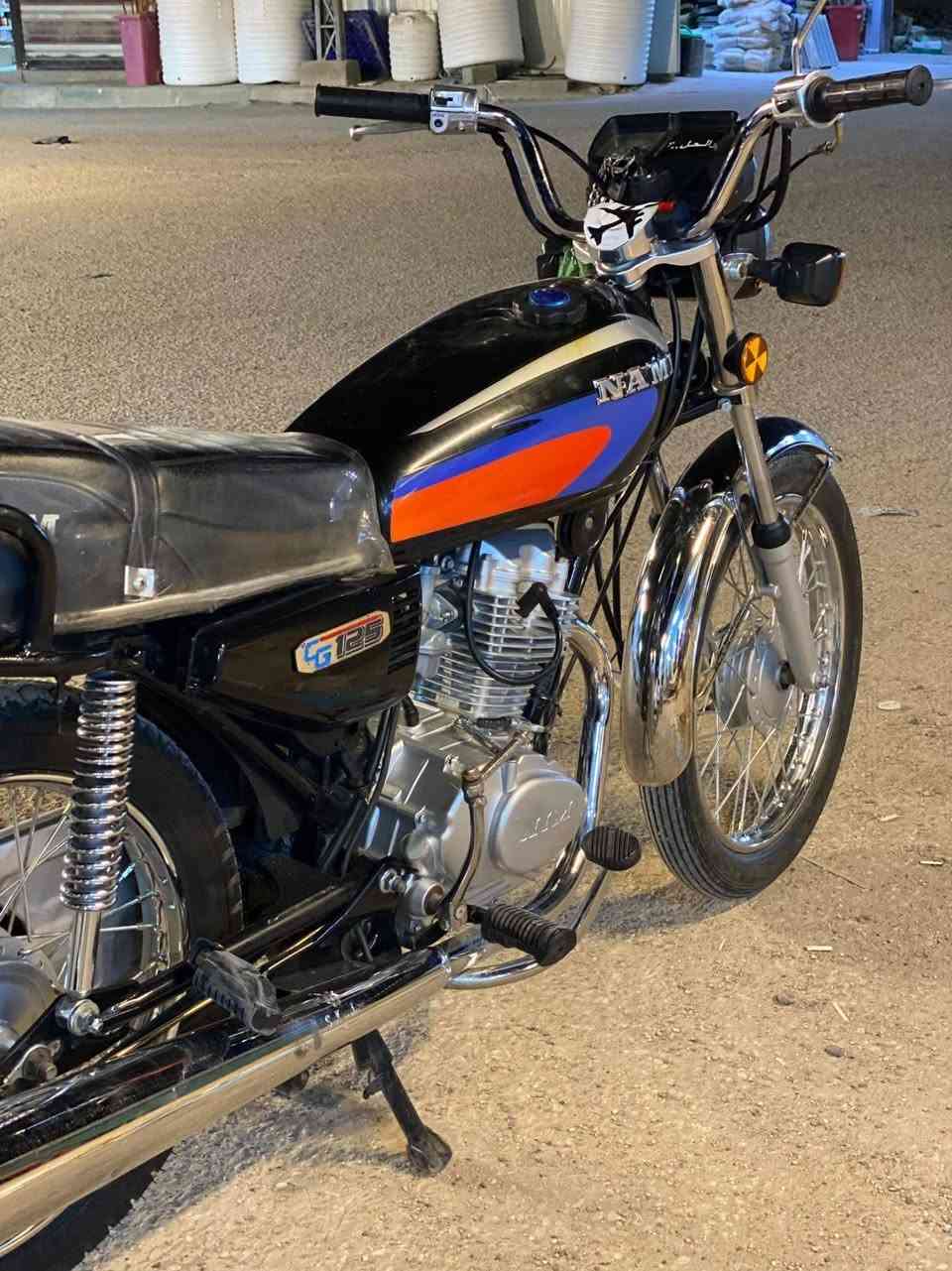 سلام عليكم
نامـا 3👌 احـرف موديـل 2025 الدراجـه🏍️ نضيفـه شوفه عينك😶‍🌫️ بعد احـلـى من الصـور📷
 زنون اـبو 35💸 
كهربائياتـها كلها شغالهـ☄️ ُتجي وتفحص بيدك نصبتها تخـبل ) سعر 580💸 وبيها مجال حك الجيه


**إذا كنت صاحب هذا الإعلان وتريد حذفه لأي سبب، رجاءا أرسل رسالة إلى الدعم الفني**