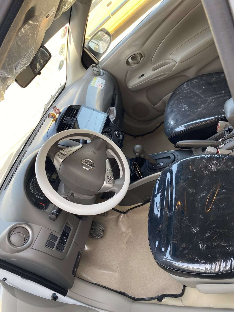 نيسان صني موديل2024
رقم أربيل دولي تحويل وكالة بأسم شركة 
السيارة كفالة عاامة 
 سبير مانازل 
السيارة وضع شركة 
السعر 119 بيها مجال 
المكان النجف كوفه 
الرقم ***********
بي واتساب موجود اتصل علي
