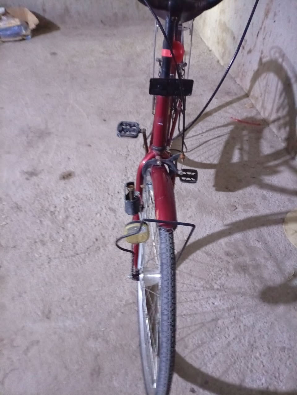 سلام عليكم خوان بايسكل للبيع نضيف حجم 27 مامستخدم شي قليل عنوان قضاء المدينه رقم ***********
