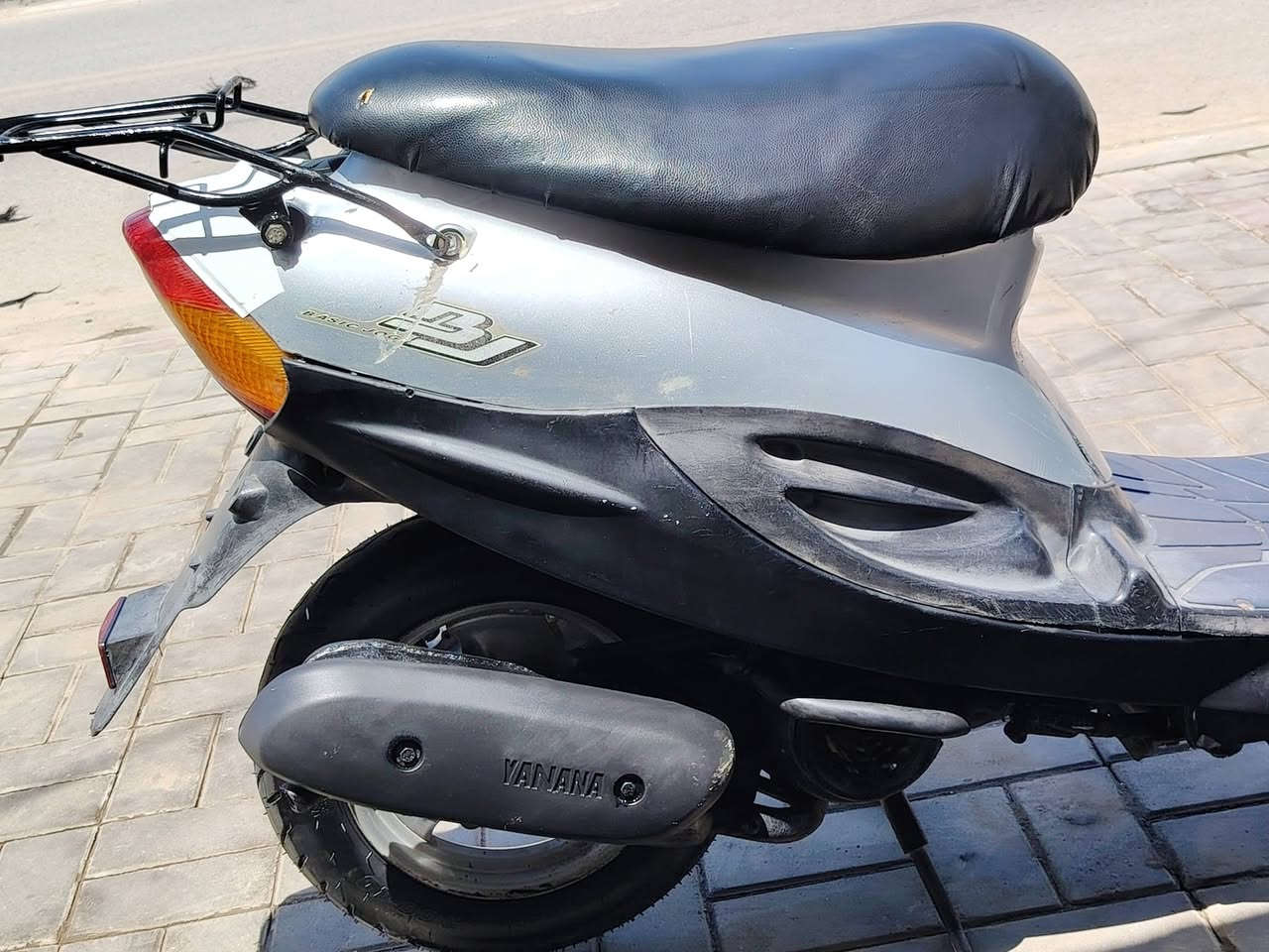 دراجه بيجي للبيع السعر ٣٠٠ وبيهه مجال الشراي الشراي يتصل عل الرقم *********** دراجه حلوه كرهبايات شغاله سلف هندر مكينه ناعمه
