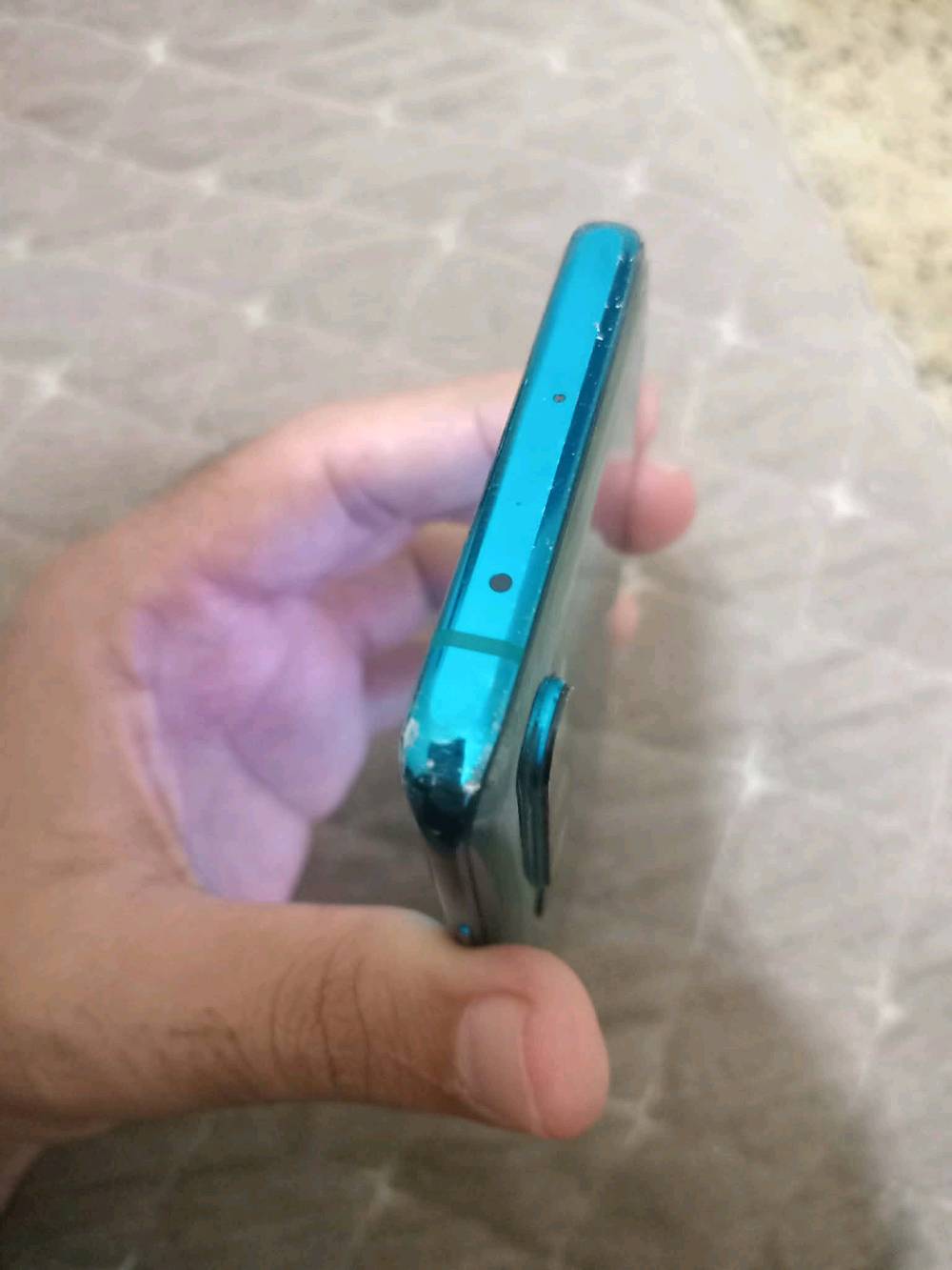 شاومي نوت 10برو لمس مفطور وبي خط خفيف مبين بالصوره مامئثر القبق هم مكسور مراوس حسب القناعه  عنوان كركوك***********