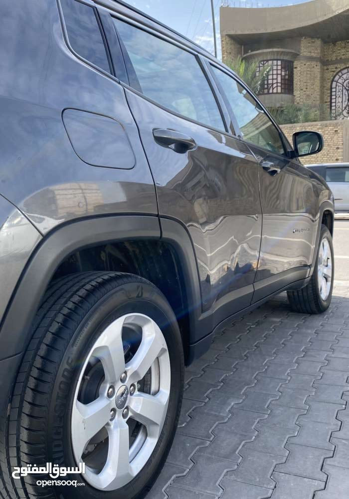 للبيع فقط
جيب كونباس موديل 2020 رقم بصرة تحويل ثاني يوم فول مواصفات مكينة 2400  
مواصفات السيارة :-
بانوراما ، سايد بريك كهربائي ، شاشة كبيرة، كشن جلد وبقية المواصفات المعروفه بالفول مع تبريد خلفي
سيارة فور ويل حاليا 2 ويل ملغي 4 ويل تكدر ترجعه
السيارة مبرمج فاناتها بغداد حماوتها ( شته صيف ثابته وماكو شي اسمه حماوة ابد بس برمجتها 250 $ اون لاين من الوكالة ) مع طخم تاير اصلي بريجستون جدجد جدا
حالة السارة :- 
سيارة تقرريها غرق بس مكفولة كير و محرك ( بدون فتح ) وكلشي شغال بيها اي مشكلة مابيها من كل النواحي 
بيها بارد في باب السائق و بالباب الخلفي شي بسيط وما مبين ابد وباقي سيارة كفالة ( دعاميات بجم كبس الوكالة ) يحتاجلها ( دايم شفت فق بي طكطكة ) 
السيارة نظيف كلش وترايها الاربيل شرط سيارة جاهزة من كلشي  ( رقم بصرة ) 
ماشية 100 الف كيلو متر 
السعر 125 ورقة وبيها مجال قليل 
موقع السيارة ؛- بصرة هـاتف *********** ابو علي
