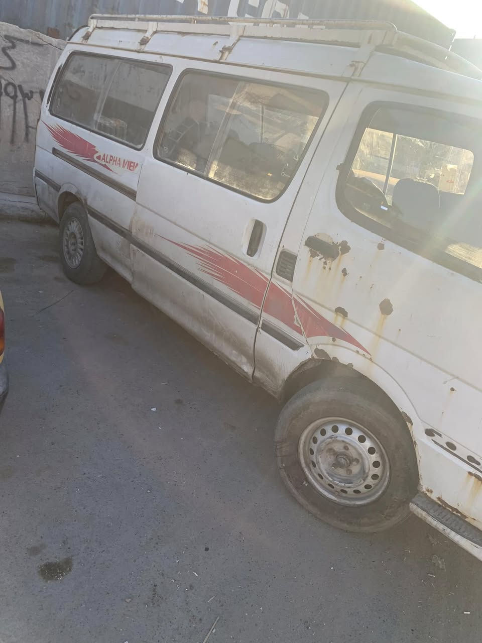 السلام عليكم للبيع فتون موديل 2010 مكينه كير اكسل جديد مصفره غرامات وهيه وضريبه السعر 40وبيه مجال تحويل ثاني يوم مكانه بغداد ***********
