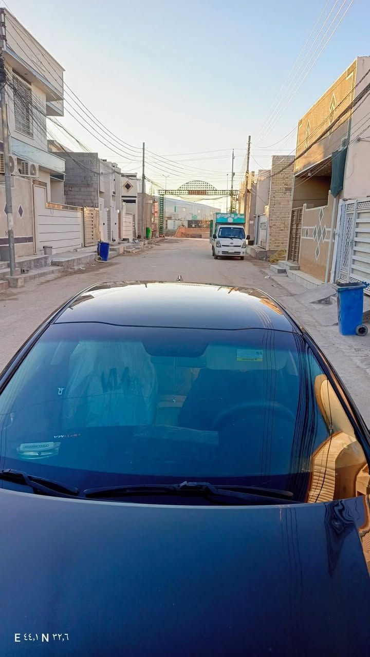 ابتما 18بغداد  أمريكي  قطعتين صبغ بدون تبديل ربع جملغ كلير والباقي الكشر كفاله 
مكينه لا تبخير ولا تنقيص ولكير كفاله 
حداديه جديده  
حساسات رادار امامي خلفي 
سياره حلوه وجديده مال بيت  
سنويه ما ساقطه 
مكان كربلاء  
سعر 128وبيها مجال لطيبين 
***********
