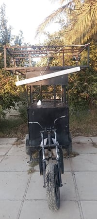 عربانة صغيرة • ٦ سماعات • شكل ستوته