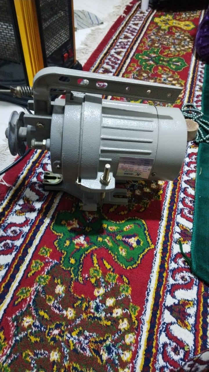 سلام عليكم للبيع ماطور مكينة خياطة صناعية ماركه جاك جديد عنواني بصره المعقل ***********
