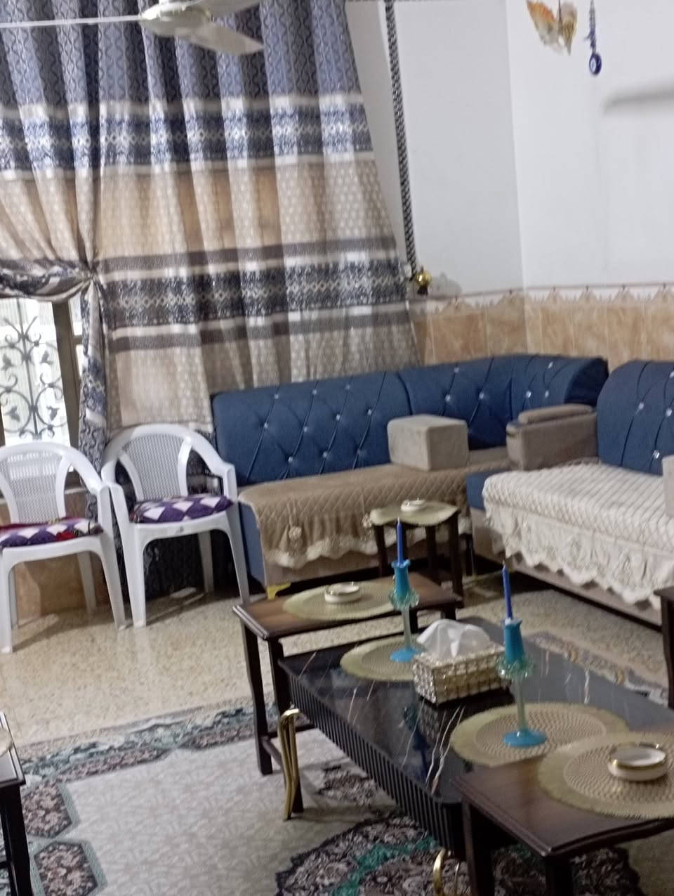 دار  طابقين ملك صرف للبيع 📢 
المساحه 320 متر 
الطابق الارضي يحتوي على غرفتين نوم واستقبال وصاله ومطبخ وصحيات داخليه و خارجيه 
الطابق الثاني يحتوى على غرفتين نوم وصاله وصحيات 
خدمات كامله تبليط ومجاري 
البناء طابوك درجه اولئ السقف شيلمان الارضيه كاشي 
علمأ البيت أمامه محرم مايقارب 300متر تابع للبيت 🫰
العنوان الهاشميه حي العسكري جهه (حي الباقر )مقابل البزل 
 للاستفسار *********** فايز الجبوري
