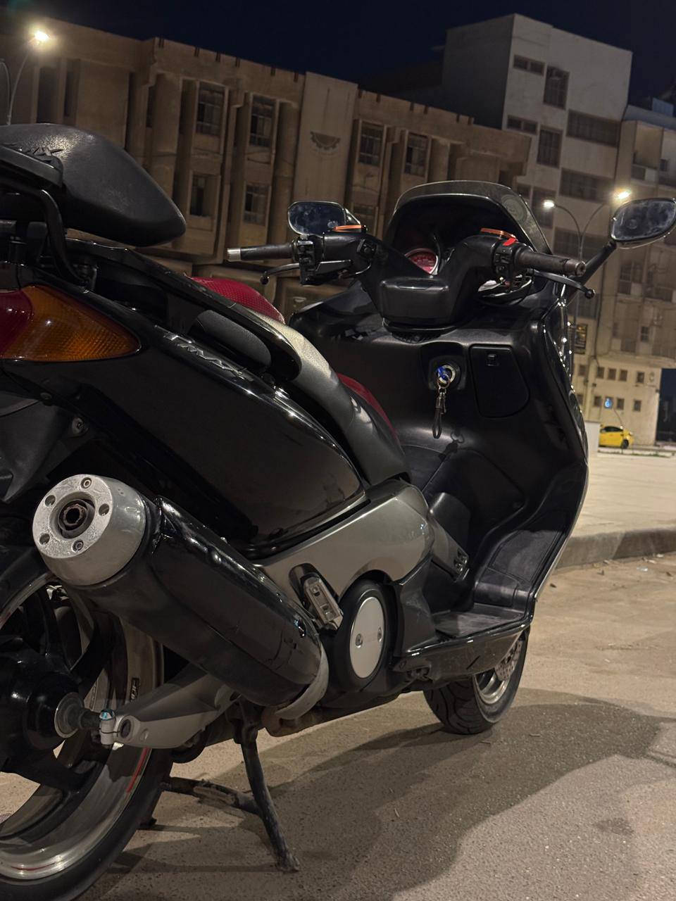 سلام عليكم تي ماكس 2008 للبيع
دراجه نضيفه ماشيه 32 
الشراي يتصل مكاني حله مركز  ***********
