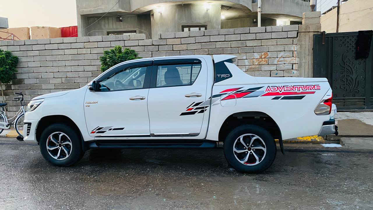 بكم  دفع رباعي TRD ماشيه 125000 محرك مامفتوح سياره بلادية سنويه لسنة31 هزة ل2027 بيها 20سم كارت بالجاملق الامامي الايمن باسمي السيارة عنوان السياره صلاح الدين قضاء بيجي 
السعر 3دفاتر و30 ورقه
للاتصال ***********
