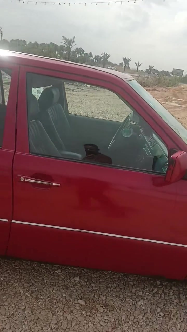 مرسدس مديل 95 
بسمي 
للمروس 
حسب القناعه


**إذا كنت صاحب هذا الإعلان وتريد حذفه لأي سبب، رجاءا أرسل رسالة إلى الدعم الفني**