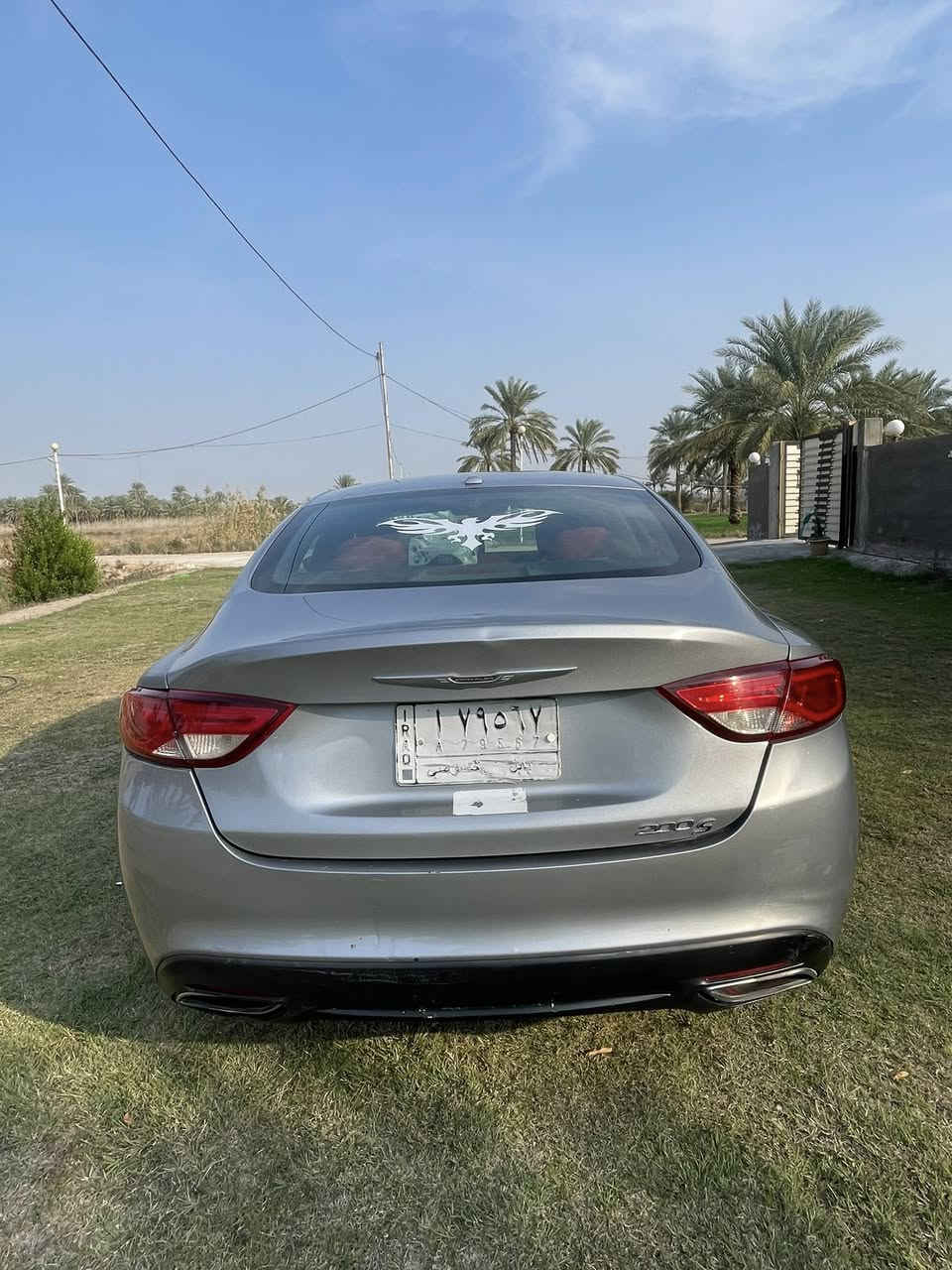 Chlysler C200.
 السلام عليكم

  
C200 ٢٠١5 

كير و محرك  خير من الله 
محرك ٢٤٠٠ 
كير موس ٩ نمر 
تبريد ثلج 
تخم تاير جديد 
باتري جديد 
بصمه تشغيل 
هاندبريك كهربائي 
شاشه صغيره
تحكم ستيرن + اوامر صوتيه 
كروز سرعه 
لايت زنون  
وبعد بيها مواصفات 
حادثها شويه من البنيد والجاملغ جهه السايق 
بيها قطعتين جراد ومبيقها على حالها بدون صبغ 
ملاحضه عليها غرامات 850  الف تنزل من سعرها 
رقم بابل تحويل ثاني يوم السعر103 بيها مجال قليل حق جيه 
مكاني بابل _محاويل

رقمي ***********
