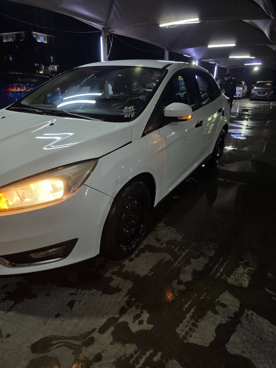 السلام عليكم 
فورد فوكس 2016 🔥
جاهزه شرط تحويل وغرامات 
سياره مابيه مصرف بدون داخل بدون 🔥
مصرف سياره جاهزه بجم كبس وره كبس 
محرك اربعه وتيربو مرغوب وجدا بدون مصرف مازين قطاره 🔥
ترايك للبصره شرط سياره مال بيت ورد خليجي وشي مرتب 
موصفات خليجي تحكم ستيرن شاشه حساسات 
بدون نقص بيع نقد 81  ورقه بيه مجال  بس بيع مستعجل  ❤️‍🔥
مكان اربيل شارع ١٠٠ 
توصل وتساب فقط 
***********
