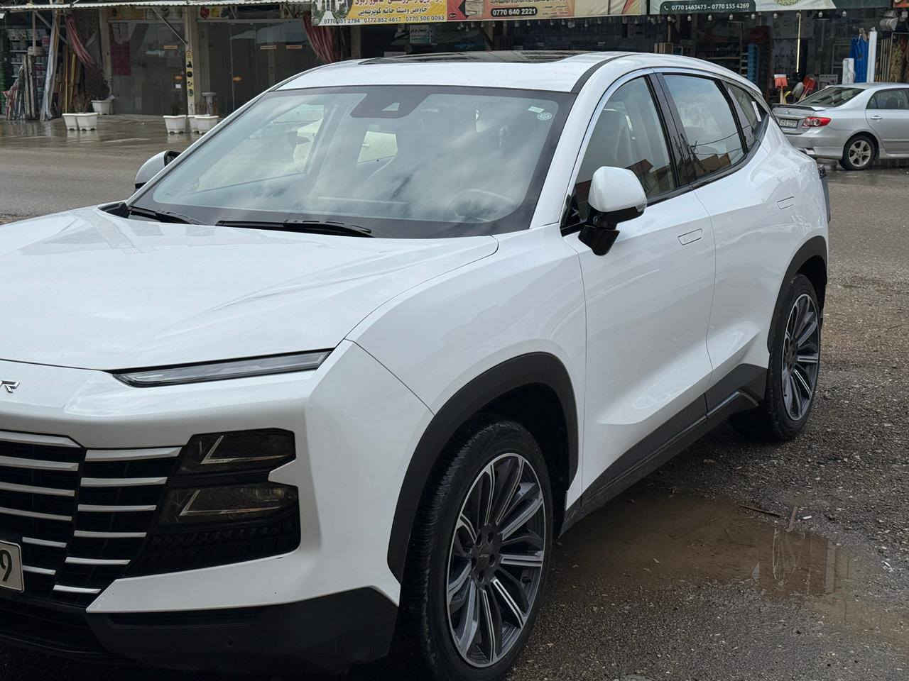 جیتۆر داشینگ  2024 مەکینە ١،٦ ی تۆڕبۆ 
سفری شەریکەی هالم زەمان کلین تایتل 
تەنها ٣٤،٠٠٠km ڕۆشتووە
مواصەفات فوول 
( سەقف پانۆراما ، ڕاداری ٣٦٠ ، 
کامێرای ٣٦٠ ، سنوق جەگ ، 
تەحدید سورعە ، خەتی جادە ، 
شاشە گەوەرە ، کوشن سارد و گەرم ، 

سعر لە کۆمێنت داوابکە ڕاستەخۆ بۆت دیت 📩 

کوشن کارەبای و خەزن ، شەغال ،
 وە زۆر مواصەفاتی تر....)

ژمارەی خاوەنەکەی 
***********
***********
