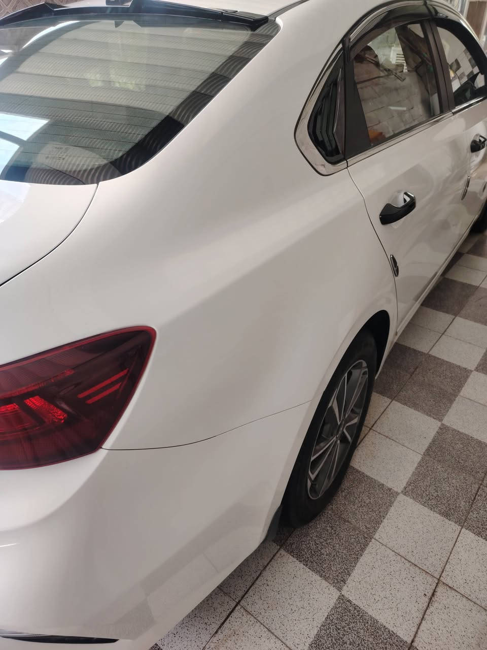 سيراتو 2022 للبيع وارد خليجي تحويل
وكله سنويه 2027  بيه طخه بارد خفيف بل جاملغ
محرك 1600 
فول مواصفات. السعر 160وبيه مجال حك جيه وشرط تفحص سونار قبل متشتري مكان كربلاء طويريج. ***********
