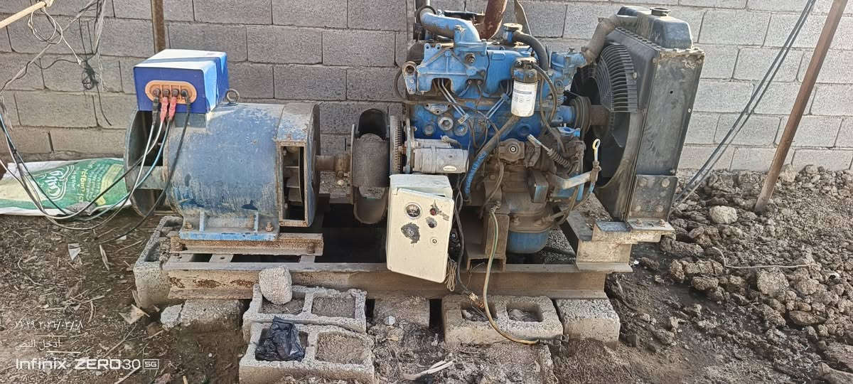 للبيع
مولد افيكو ٤سلندر سوبر راس توليد ٥٠كيفي ثري فيز 
المكان واسط قضاء العزيزيه
السعر ٣٠ ورقه 

للاستفسار ***********

***********
