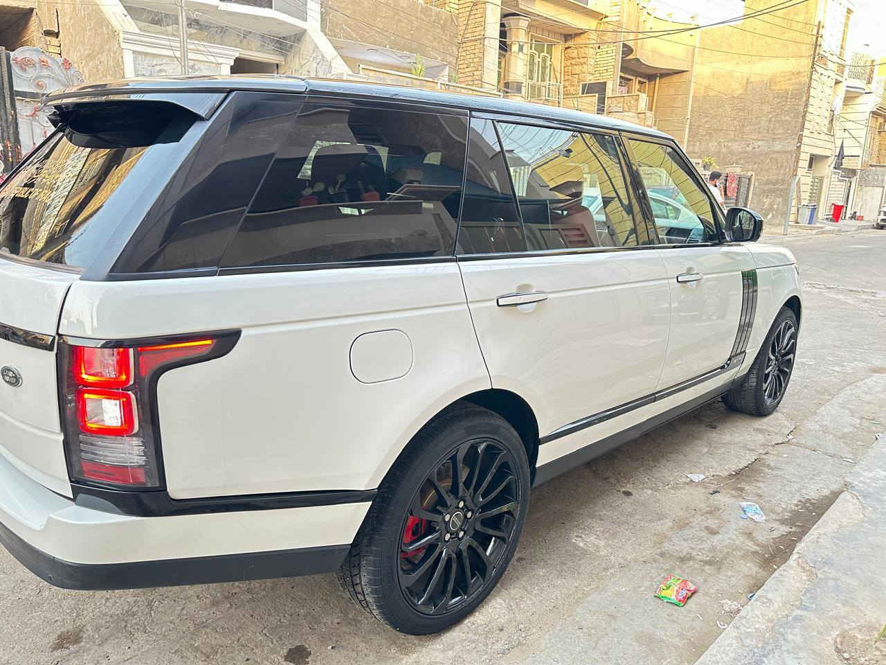 Range Rover
Autobiography VIP
2015
 
V8 Supercharged
 🇬🇧🇬🇧🇬🇧
رانج روفر 
فوك اوتوبايغراف L

الموديل ـ 2015
رقم بغداد ❤️

عداد المسافة ـ 79 الف كيلو 😍 فقط
داخل احمر مميز ايضا 😍
المواصفات 🇬🇧🇬🇧
♦️ المحرك ـ 8  سلندر سوبر جارج
♦️ قمارة جلد
♦️ دوسات كهرباء
♦️ ابواب شفط 
♦️ كامرات ٣٦٠ درجة 
♦️ رادار 
♦️ مساج 
♦️ فول مواصفات
سعر 325  

مكان السيارة بغداد البلديات 
وبأسمي تحويل ثاني يوم 

للأستفسار 

 *********** 

@الجميع
