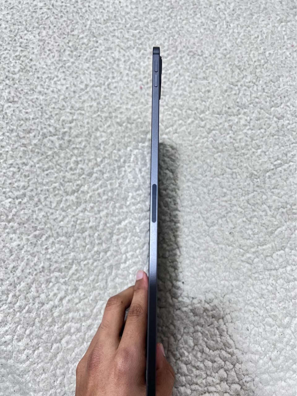 سلام عليكم 

ايباد برو 2024 
بعده بالضمان وارخص سعر تحصل بي بطاريه 91 

معالج M4  

ذاكره 256 
 
بطاريه 91. 

يدعم اقوه الالعاب باعله فريمات 120 فريم ببجي 

نضافه الف بالميه شخط واحد ما بي شوف الصور يلمع 

مكفول من الكسر والشخط والفتح اي خلل ما بي 

السعر 895 الف قفل 

مكاني بغداد جديده/نعيريه/فلكه رقم عشره 
توصيل محافضات موجود 10 

*********** بغداد, العراق
