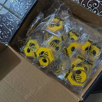 مداليات سويج ام نحلة🐝 اصليات عدد30 شلع لوحده بلف  07742812731