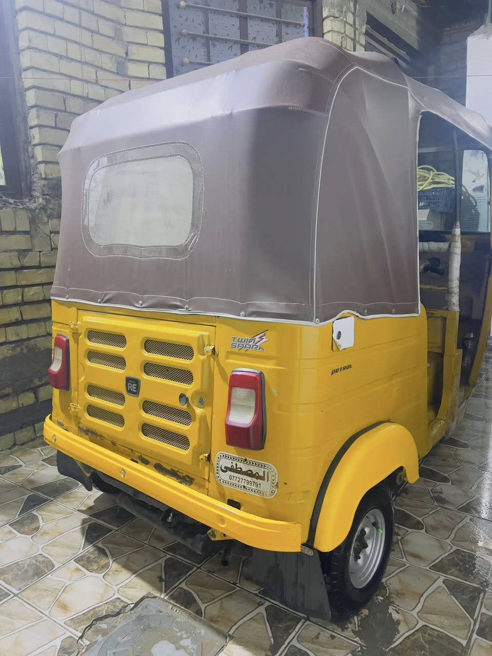 سلام عليكم تكتك لبيع. 2020 شهر 12 مرقمه تكتك بسمي تكتك حلوه ونضيفه مكينه مشروكه لا تبخير ولا تنقيص سعر 6500 وبيها مجال رقم *********** عنوان مشتل شارع مدراس
