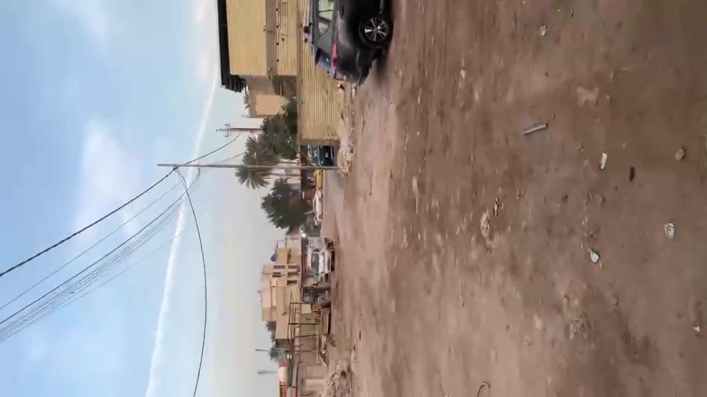 أرض في نزال سليم دروش
قرب مدرسة حاتم الطائي 
مساحة الأرض ١٠٠ بدون أوقاف 
لا تحتوي الأرض على اي وقف 
نزال ١١ .٥٠ 
واجهه الأرض ٩ 
تحتوي على كافة الخدمات من الكهرباء ، الماء 
تبعد عن الشارع العام الرئيسي  اقل ٥٠ متر  
كذلك يوجد إقرار محكمه مصدق من صاحب الأرض الأساسي 
لتواصل والاستفسار الاتصال على الرقم 
***********
