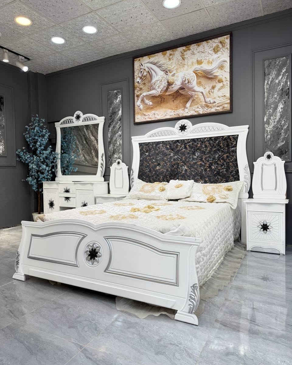 السعر // 950

🔅تفاصيل الغرفة المرمري  ....

خارج ٤ملم ام دي اف 🔺
وداخل معاكس ٣ملم 
صبغ حراري  درجة اولى 

عدد القطع  ٧ قطع 😍
🔺1 //جرباية  قياس  ١٦٠ × ٢٠٠ 
🔺//ميز جانبي ايسر قياس ٥٠
🔺2// وميز  جانبي  قياس ٥٠
🔺3// زاوية ارتفاع مترين عرض ٨٠
🔺4// وميز بلازمه  
🔺5//وميز مراية ارتفاع مترين عرض ١٢٠
🔺6// وكنتور ٦ باب  ارتفاع مترين و١٥ طول ٣ متر و١٥

القطعه الثامنة حسب الطلب شازلون
سعرها ٥٠ الف ❤️

(توصيل مجاني مركز بغداد )
التوصيل يشمل الشد مجاني 🔥
(اطراف ٥٠)
باقي المحافضات حسب البعد
شازلون سعرها ٥٠ الف
شازلون مخزن ٧٥ الف


**إذا كنت صاحب هذا الإعلان وتريد حذفه لأي سبب، رجاءا أرسل رسالة إلى الدعم الفني**