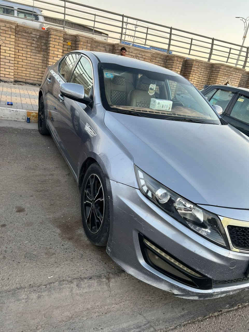 السلام عليكم 

اوبتمام 2012 خليجي 
مكينه 2000دوش 
بيه رش 4قطع
السعر 108 
 مكان السياره الفلوجه 
***********
