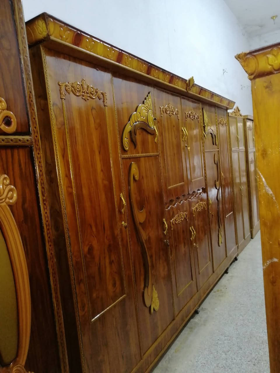 السلام عليكم غرفه للبيع ٦باب صاج ظهر جرجوبه نظيفه غرفه ناعمه مو ضخمه السعر 700 الف وبيه مجال العنوان بعقوبه كاطون الرازي شارع ابو رباح قرب مرطبات لسيد مزاد ابو كرار الغريباوي *********** قرب جامع اسماء الله الحسنى
